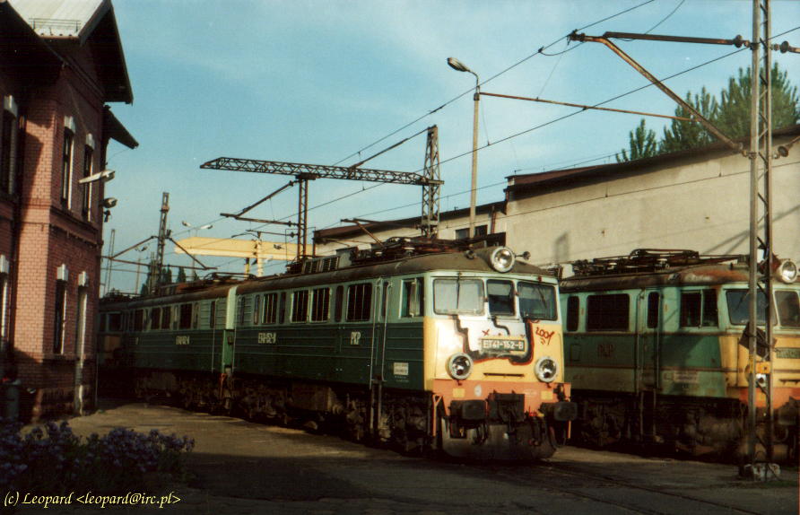 et41-152